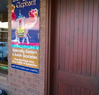 Laughing Elephant - Accommodation Mooloolaba