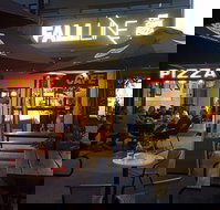 Fall-Line - Accommodation Mooloolaba