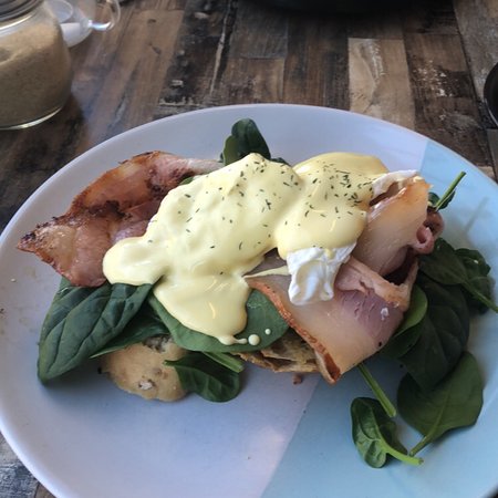 Hometown Cafe - Accommodation Mooloolaba 0