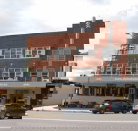 The Alpine Hotel Restaurant Cooma - Accommodation Mooloolaba