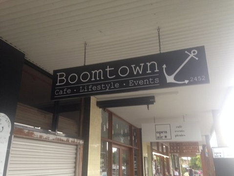 Boomtown 2452 - Accommodation Mooloolaba 0