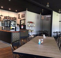 ChatterChinos - Accommodation Mooloolaba