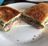 Fridge and the Frying pan - Accommodation Mooloolaba