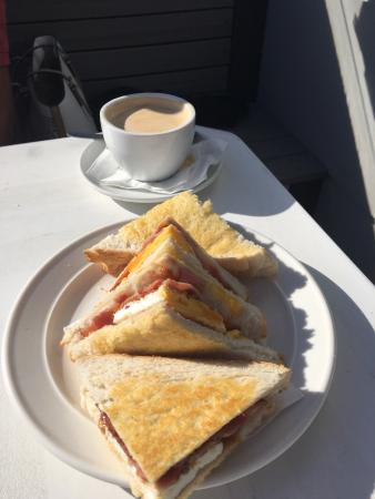 Hope's Place - Accommodation Mooloolaba 0