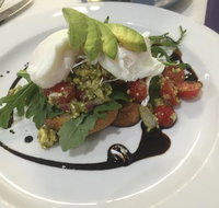 T-Table - Accommodation Mooloolaba