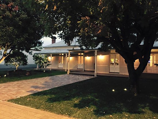 Dry Creek NSW Accommodation Mooloolaba