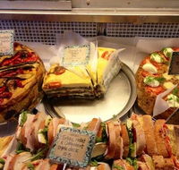 Twisted Sista - Accommodation Mooloolaba