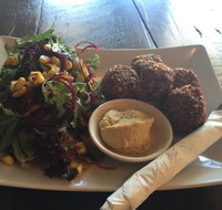 The Sugar Bowl - Accommodation Mooloolaba