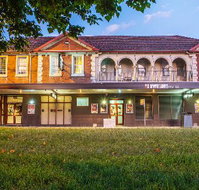 Swansea Hotel - Accommodation Mooloolaba