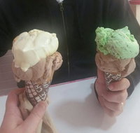 Annie's Old Fashioned Ice Cream Parlour - Accommodation Mooloolaba