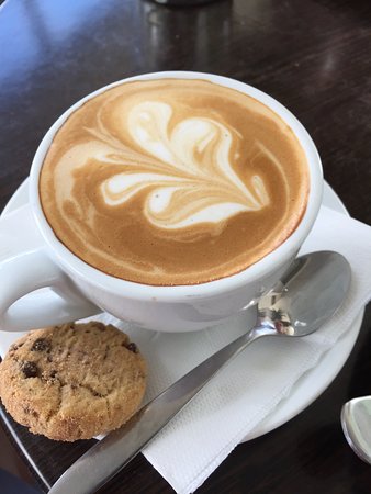 D'Artagnan's Cafe - Accommodation Mooloolaba 0
