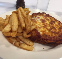 Sherwood Restaurant at the Forrest Hotel - Accommodation Mooloolaba