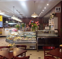 The Roses Cafe - Accommodation Mooloolaba