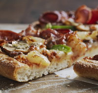 Domino's - Newton - Accommodation Mooloolaba