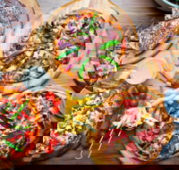 Gather and Feast - Accommodation Mooloolaba