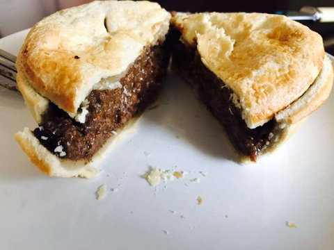 Keith's Pies - Accommodation Mooloolaba 0