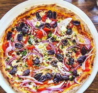 Pizza E Vino - Accommodation Mooloolaba