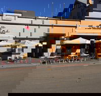 The Roses Cafe - Accommodation Mooloolaba
