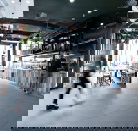 Two Chicks - Accommodation Mooloolaba