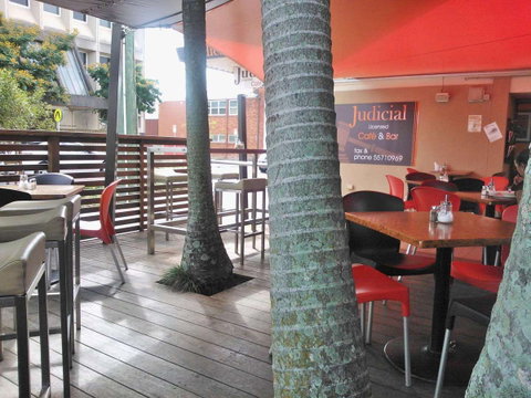 Norman Hotel - Accommodation Mooloolaba 0