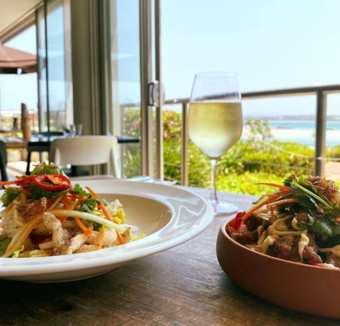 Reef Bar And Grill - Accommodation Mooloolaba 1