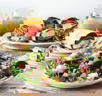 Sumo Salad - Broadbeach - Accommodation Mooloolaba