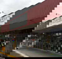 Carv'n It Up - Werribee - Accommodation Mooloolaba