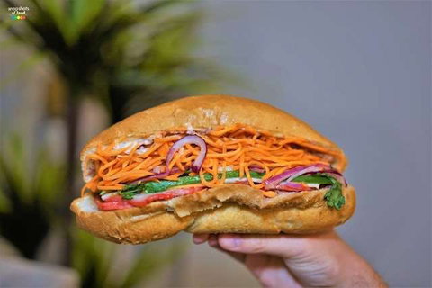 King's Hot Bread - Accommodation Mooloolaba 0