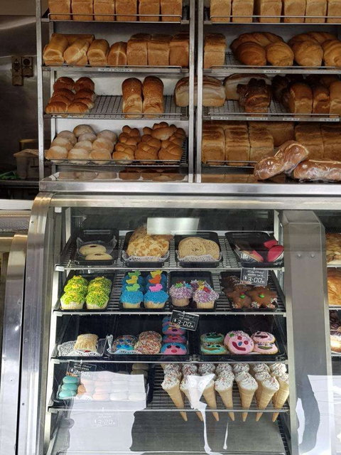 Brighton Bakery - Accommodation Mooloolaba 0