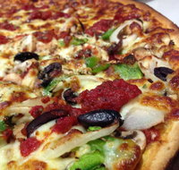 Colombo's Pizza Express - Accommodation Mooloolaba