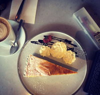 Creme Cafe - Essendon - Accommodation Mooloolaba