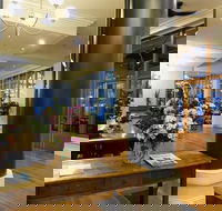 Lord Ashley Bar - Accommodation Mooloolaba