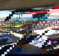 12 Bar - Accommodation Mooloolaba