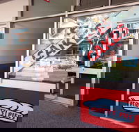 Perrett's Pies - Accommodation Mooloolaba