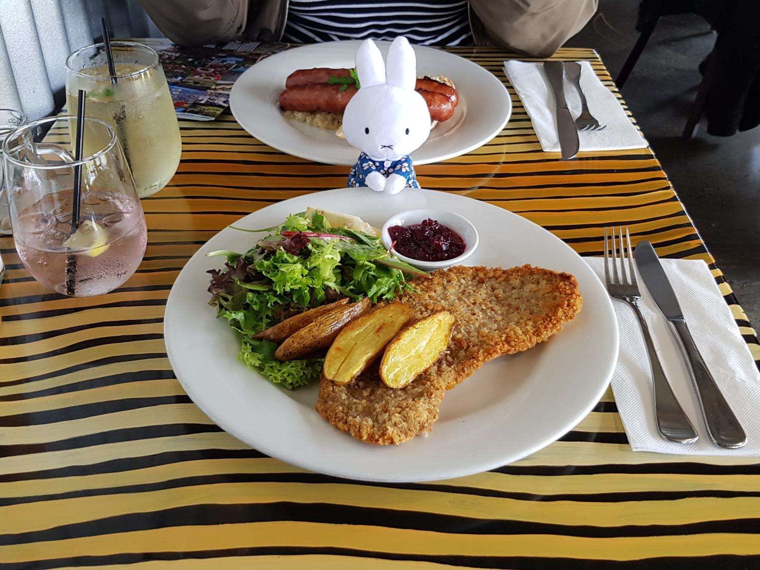 Jindabyne NSW Accommodation Mooloolaba