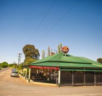 Wombat Hotel - Accommodation Mooloolaba