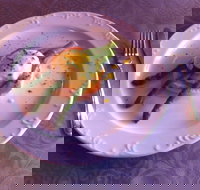 Riverside Bar and Restaurant Mount Seaview Resort - Accommodation Mooloolaba