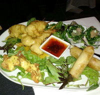 Blue Moon Grill - Accommodation Mooloolaba