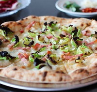 Francies Pizzeria - Accommodation Mooloolaba