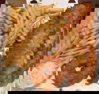 Nedlands Fish Tales - Accommodation Mooloolaba