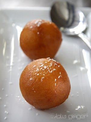 Zinger Taj - Accommodation Mooloolaba 0