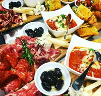 La Cucina - Accommodation Mooloolaba