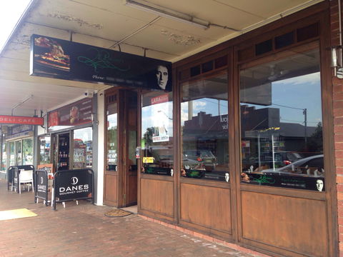Al Pacino's Pizza & Italian Cuisine - Accommodation Mooloolaba 0