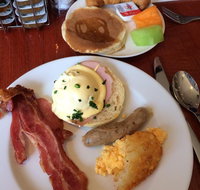 Clarendon Street Grill - Crowne Plaza Hotel - Accommodation Mooloolaba