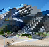 75 on Arthur at The Wellington Soldiers Memorial Club - Accommodation Mooloolaba