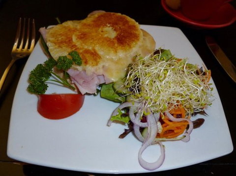 Littleton Cafe - Accommodation Mooloolaba 0