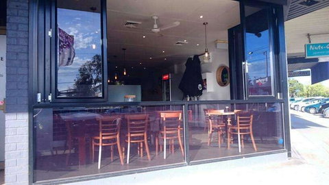 Debarge Hair & Caffe - Accommodation Mooloolaba 0