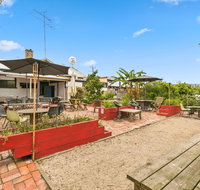 Archies Couch - Accommodation Mooloolaba