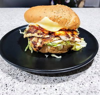 Galinha Burger - Accommodation Mooloolaba
