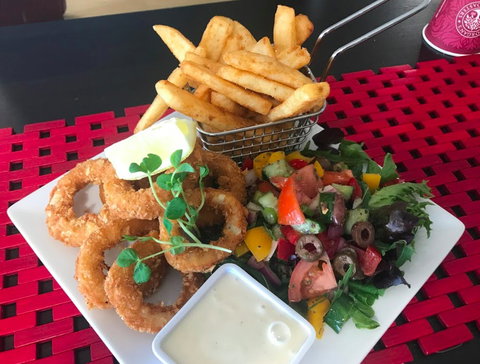 Feeding Frenzy Cafe - Accommodation Mooloolaba 0